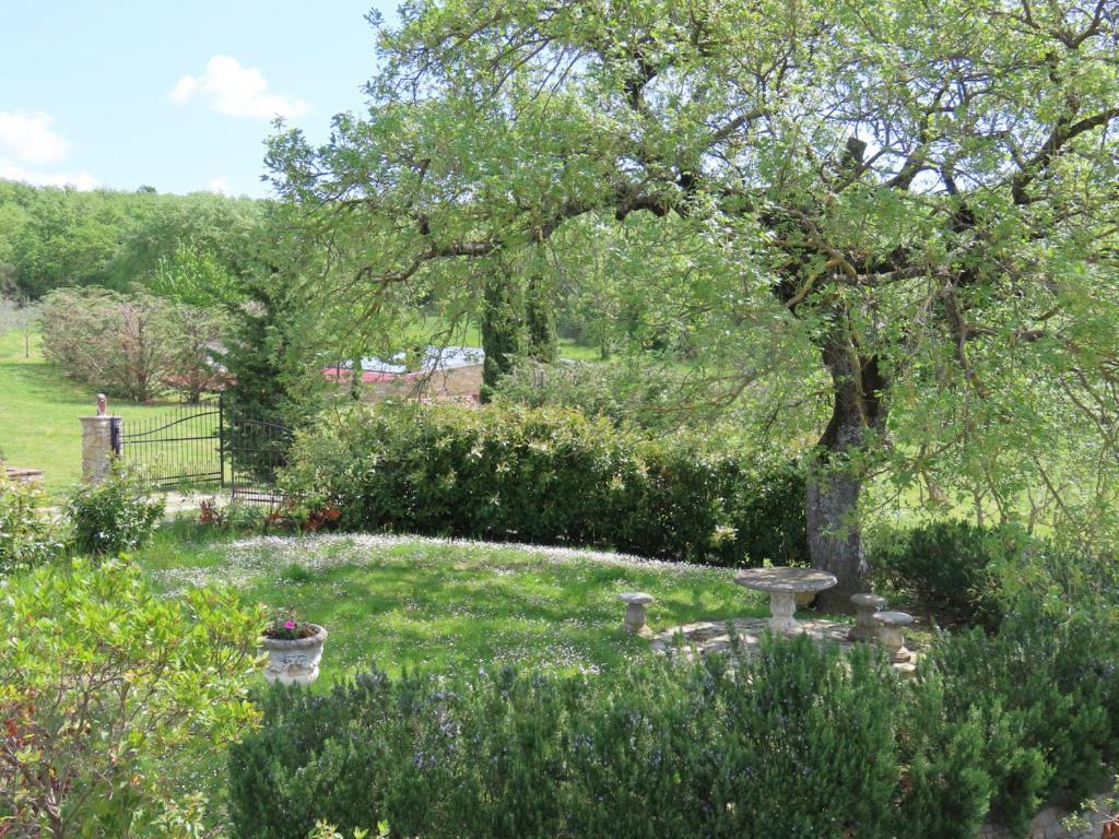 Bed and Breakfast Fonte Magia Castel de' Fiori Exterior foto