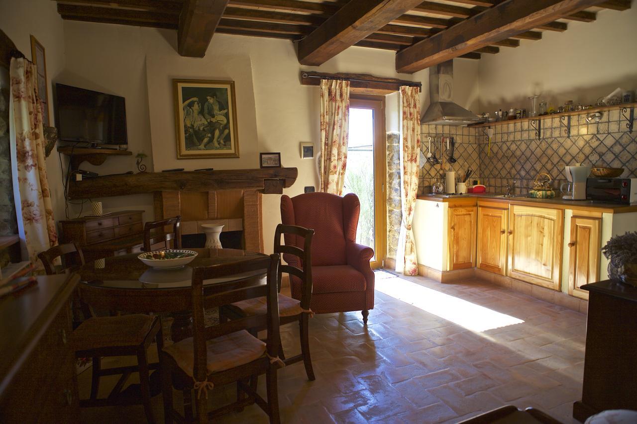 Bed and Breakfast Fonte Magia Castel de' Fiori Exterior foto