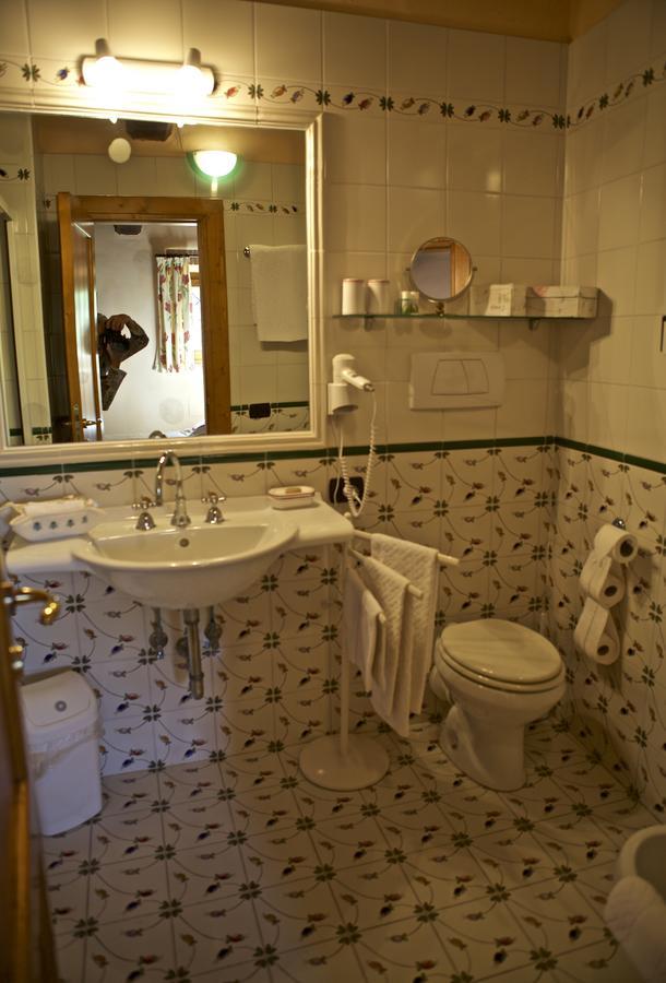 Bed and Breakfast Fonte Magia Castel de' Fiori Exterior foto
